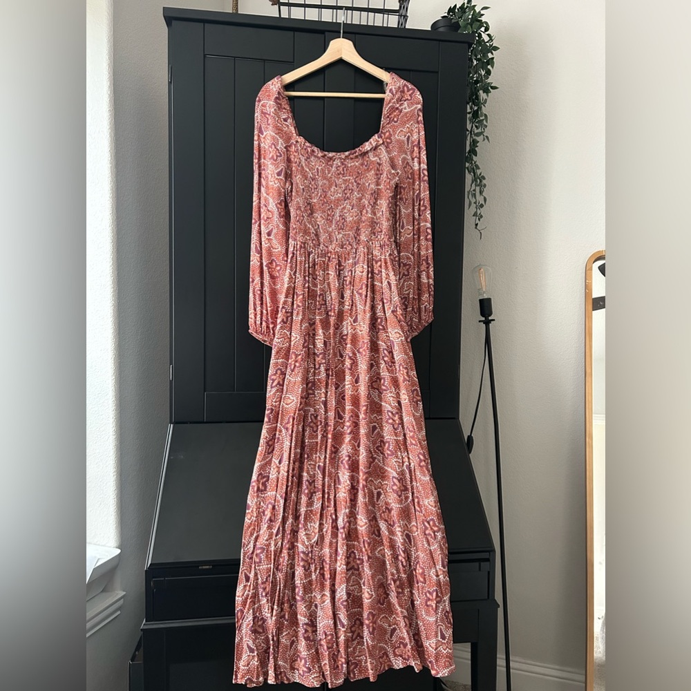 Andree by Unit Floral Maxi dress batik tribal pattern shirred bodice